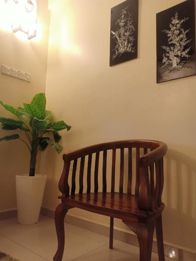 Kh Homestay Comfy N Calm Сери-Манджунг Экстерьер фото